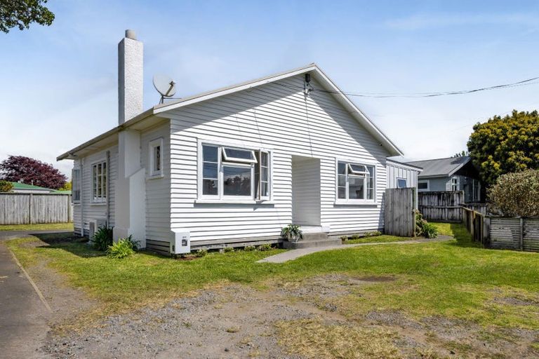Photo of property in 63 Brois Street, Frankleigh Park, New Plymouth, 4310