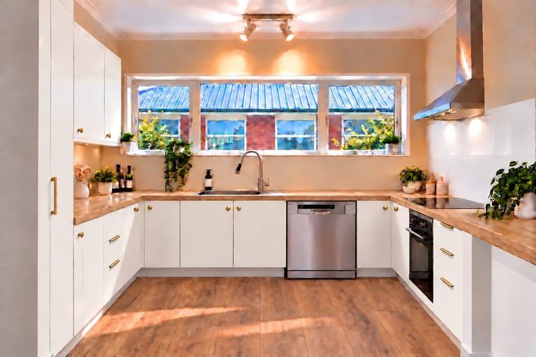 Photo of property in 1/271 Memorial Avenue, Burnside, Christchurch, 8053