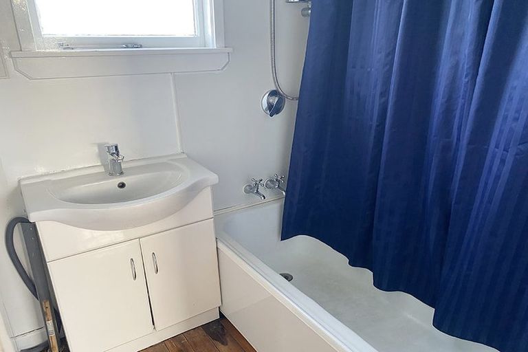 Photo of property in 8/23 Frederick Street, Waltham, Christchurch, 8011