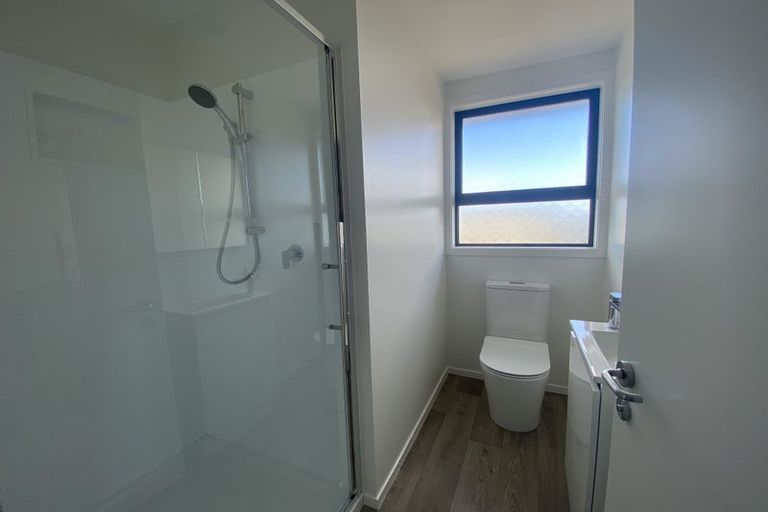 Photo of property in 37 Priscilla Crescent, Kingston, Wellington, 6021