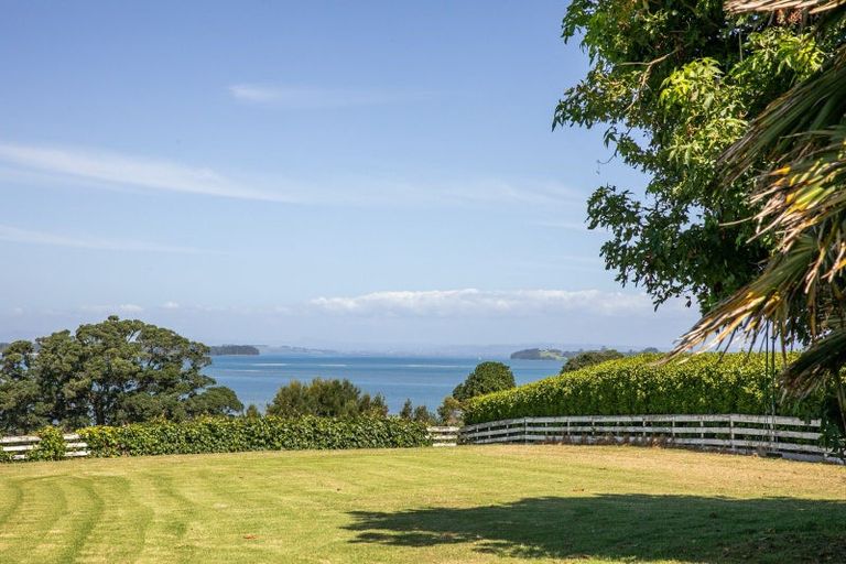 Photo of property in 133a Athenree Road, Athenree, Katikati, 3177