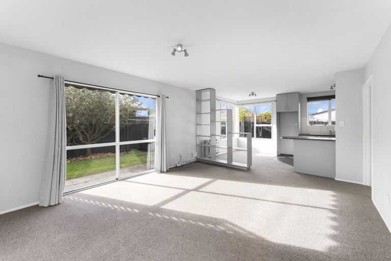 Photo of property in 5/822 Main North Road, Belfast, Christchurch, 8051