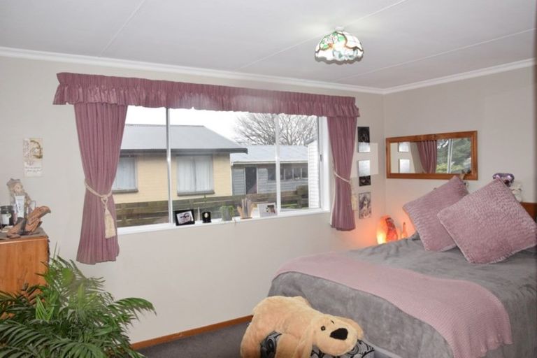 Photo of property in 79 Avon Road, Clifton, Invercargill, 9812