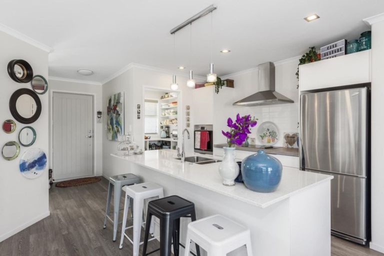 Photo of property in 89 Puhirake Crescent, Pyes Pa, Tauranga, 3112