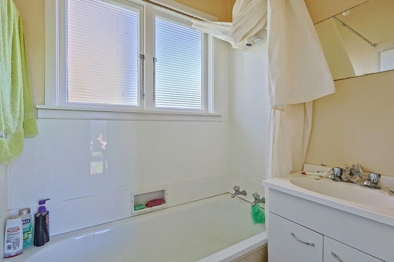 Photo of property in 203 Park Road North, Parkvale, Hastings, 4122