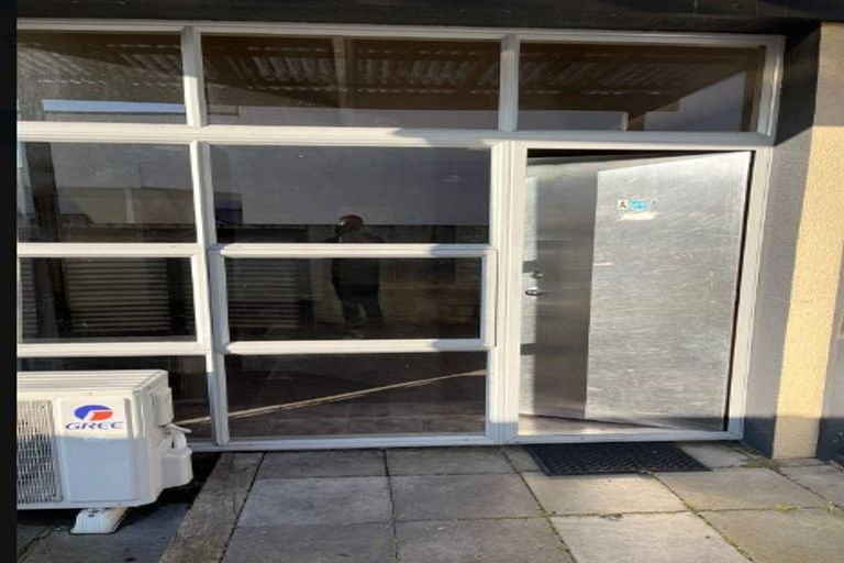 Photo of property in 373 College Street, Hokowhitu, Palmerston North, 4410