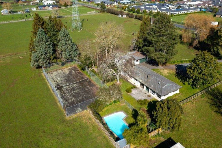 Photo of property in 166 Saint Kilda Road, Cambridge, 3493