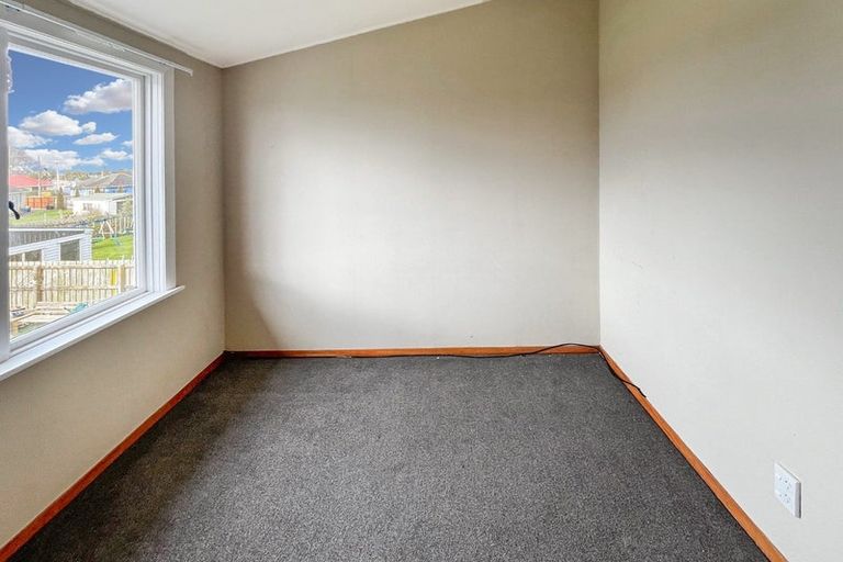 Photo of property in 26-32 Devon Crescent, Bulls, 4818