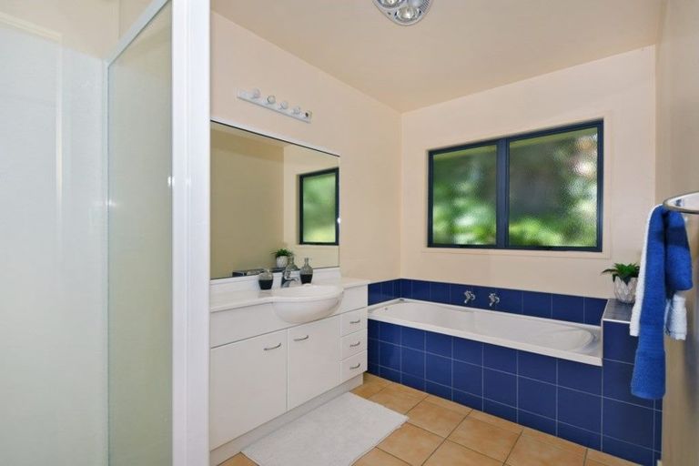 Photo of property in 92 Ngahere Drive, Horahora, Whangarei, 0110