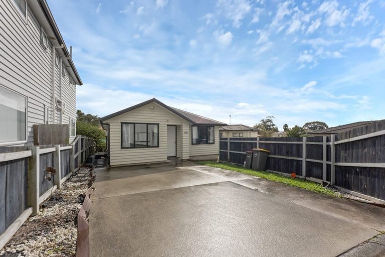 Photo of property in 2/65e Metcalfe Road, Ranui, Auckland, 0612