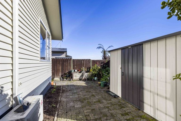 Photo of property in 80 Tuhikaramea Road, Dinsdale, Hamilton, 3204