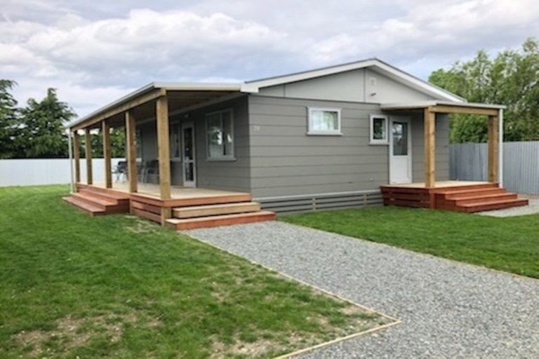 Photo of property in 39 Glencairn Road, Twizel, 7901