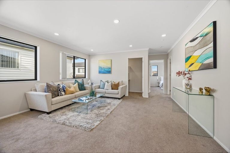 Photo of property in 10 Ballinabreen Road, Flat Bush, Auckland, 2019