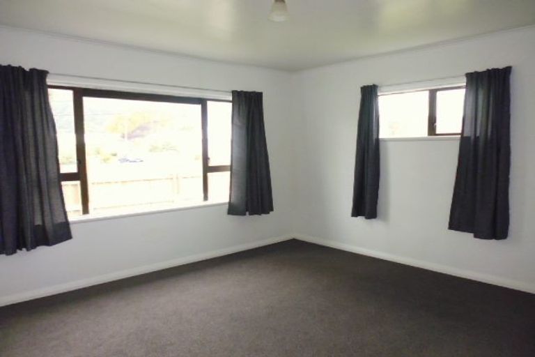 Photo of property in 23 Meadows Avenue, Waiwhetu, Lower Hutt, 5010
