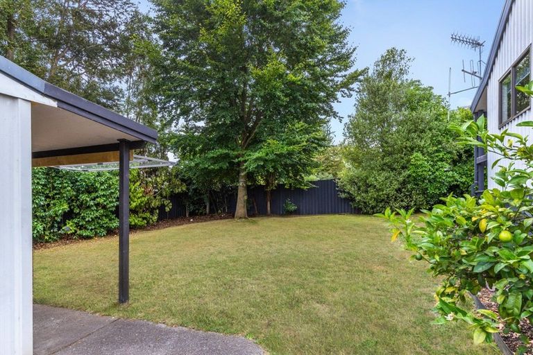Photo of property in 17 Holland Grove, Richmond Heights, Taupo, 3330