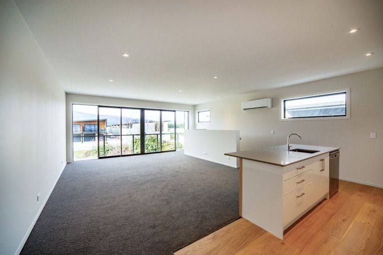 Photo of property in 10 Le Mans Grove, Cromwell, 9384