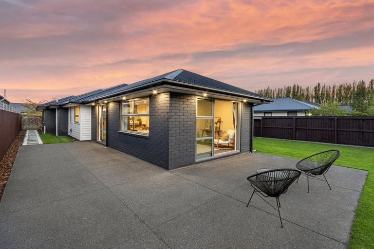 Photo of property in 9 Robert Duncan Road, Belfast, Christchurch, 8051