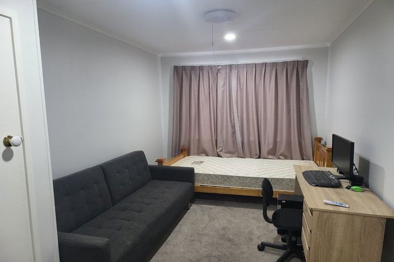 Photo of property in 97 Hetherington Road, Ranui, Auckland, 0612