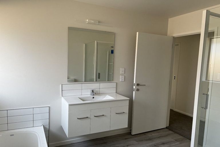 Photo of property in 25 Princes Street, Levin, 5510