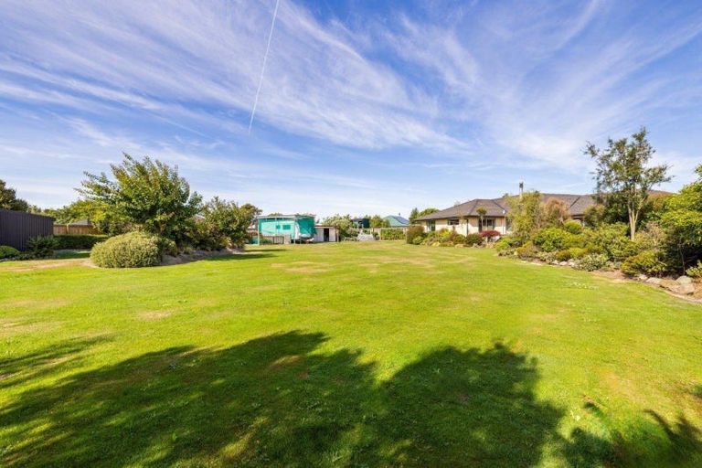 Photo of property in 12 Willowside Place, Amberley, 7410