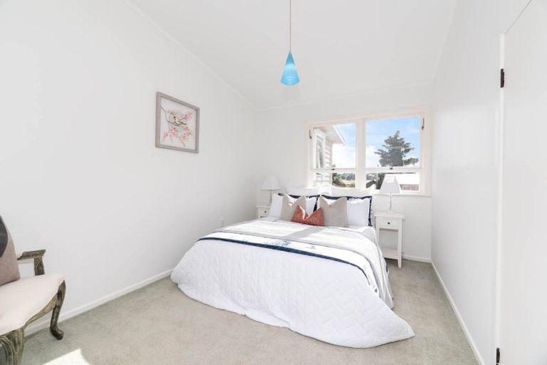 Photo of property in 86 Terry Street, Blockhouse Bay, Auckland, 0600