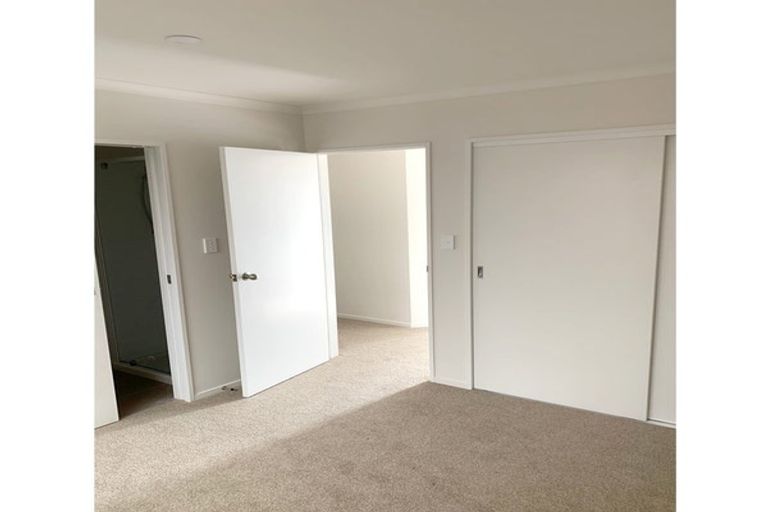 Photo of property in 76 Totara Meadows Court, Wiri, Auckland, 2104