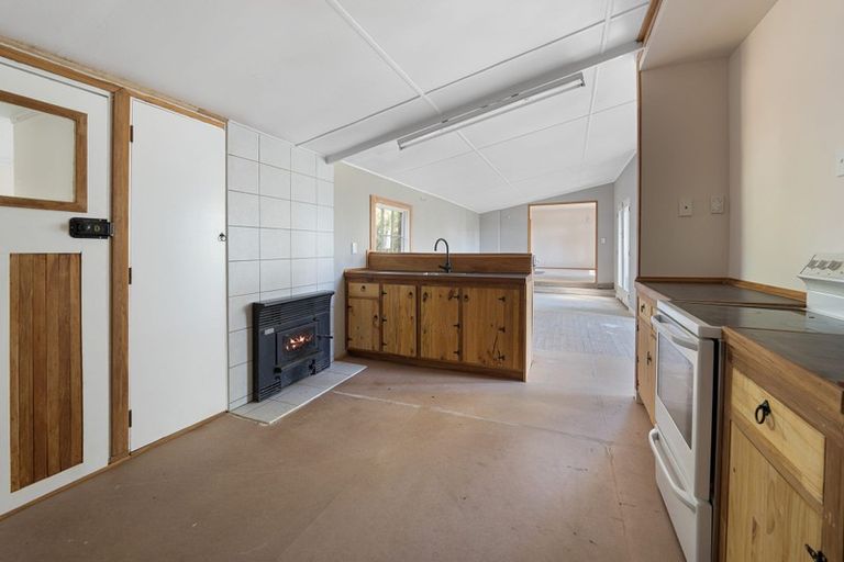 Photo of property in 80 Middle Street, Pukerau, Gore, 9772