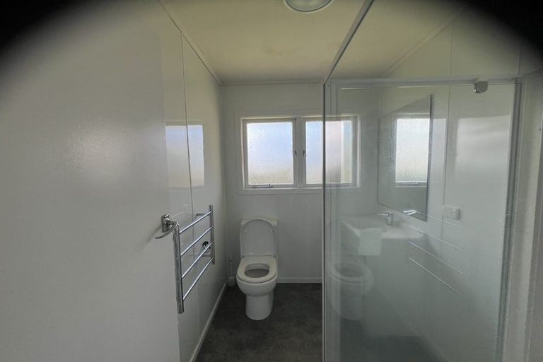 Photo of property in 6/8 Winspear Place, Manukau, Auckland, 2025