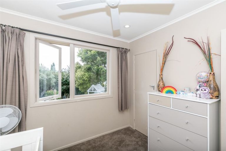 Photo of property in 8 Wanaka Place, Glenview, Hamilton, 3206