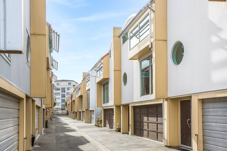 Photo of property in 4b/10 Park Avenue, Epuni, Lower Hutt, 5011