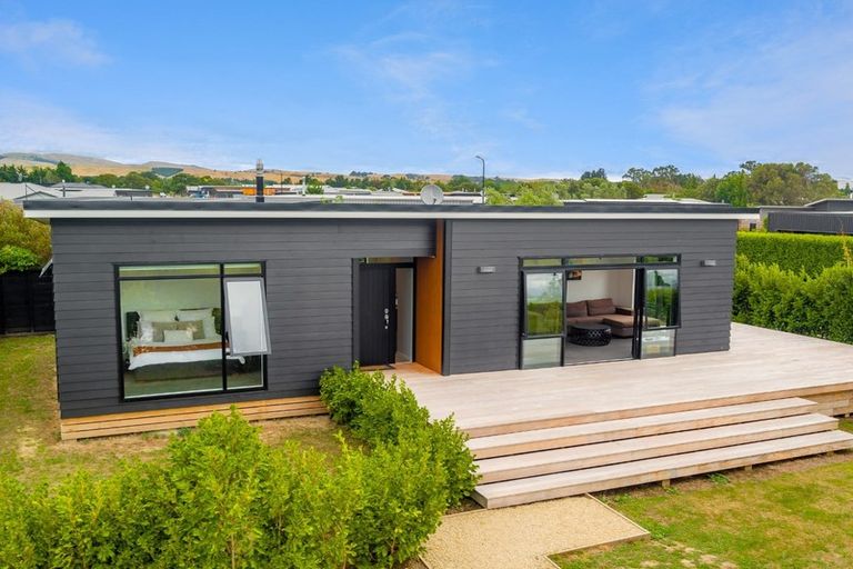 Photo of property in 4 Tuscan Lane, Martinborough, 5711