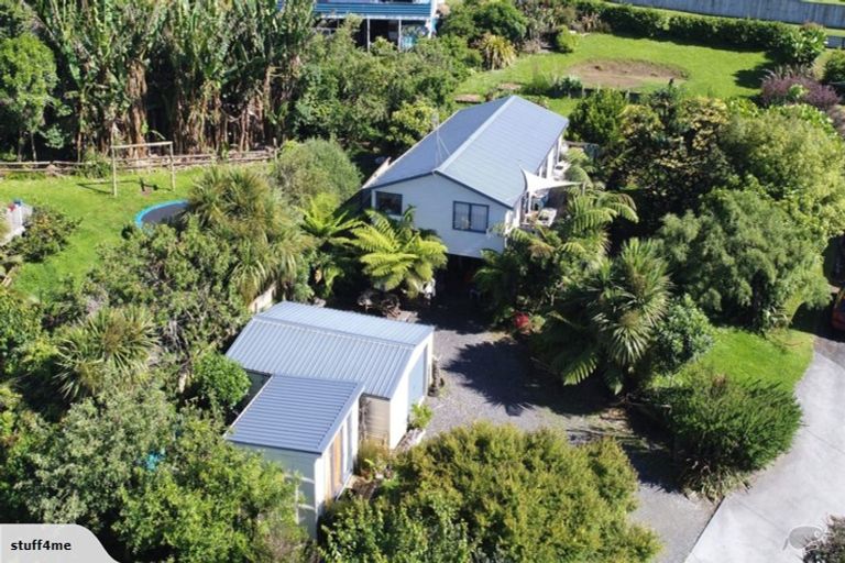Photo of property in 4 Koutunui Road, Athenree, Katikati, 3177