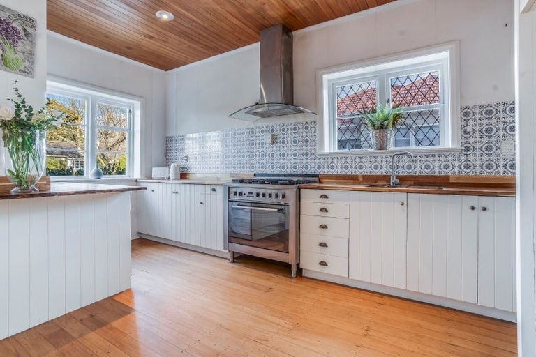 Photo of property in 11 Marire Avenue, Frankton, Hamilton, 3204