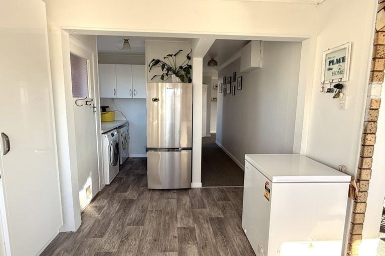 Photo of property in 73 Adamson Crescent, Glengarry, Invercargill, 9810