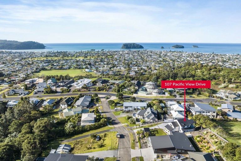 Photo of property in 107 Pacific View Drive, Whangamata, 3620