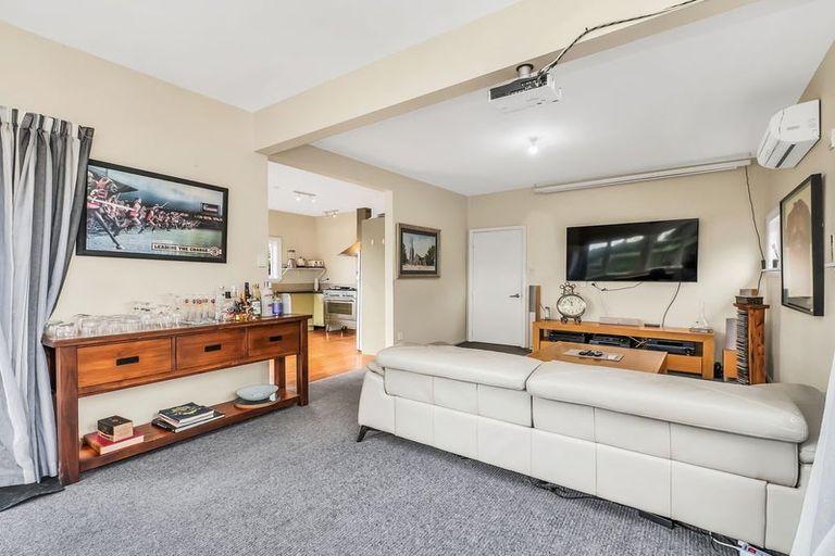 Photo of property in 18 High Street, Kirwee, Darfield, 7571