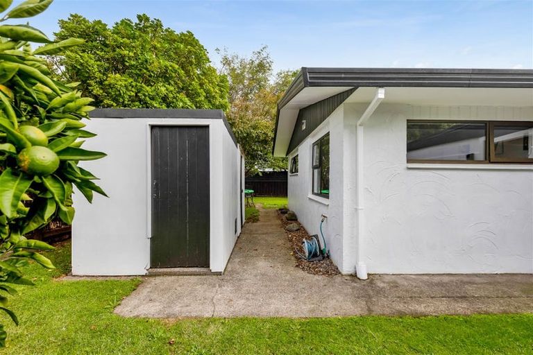 Photo of property in 8 Jade Place, Bell Block, New Plymouth, 4312