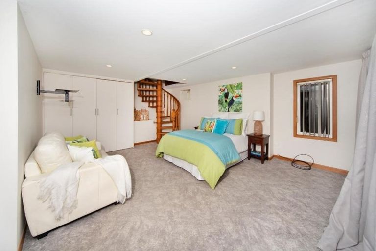 Photo of property in 69 Kohu Road, Titirangi, Auckland, 0604