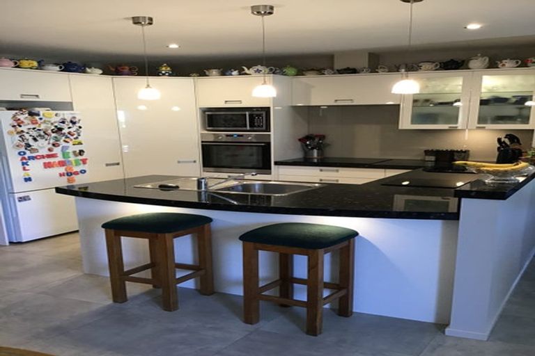 Photo of property in 20 Titirangi Crescent, Parklands, Christchurch, 8083