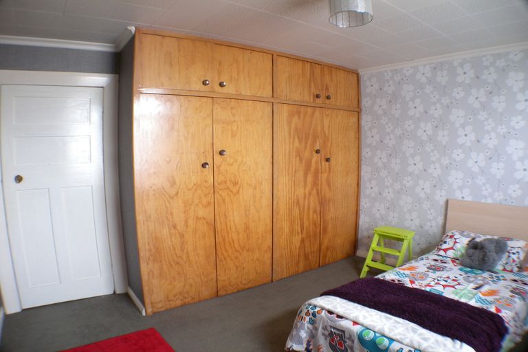 Photo of property in 15 Coughtrey Street, Saint Clair, Dunedin, 9012