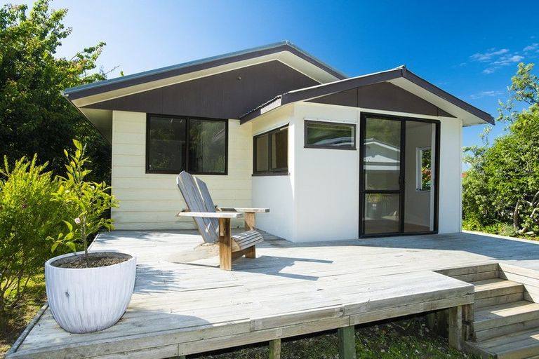 Photo of property in 9 Peter Buck Street, Outer Kaiti, Gisborne, 4010