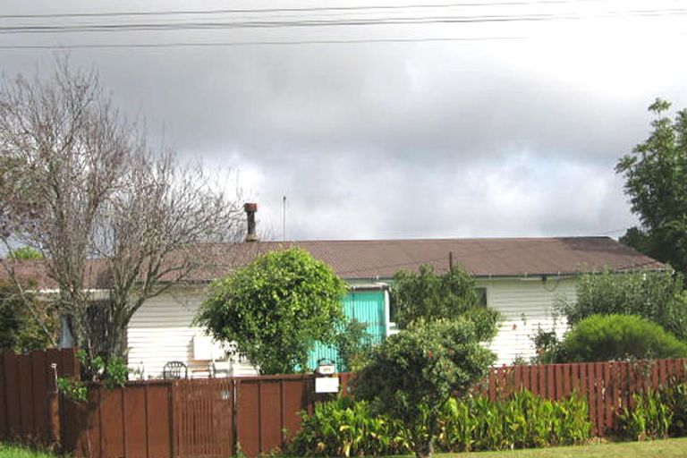 Photo of property in 274 Sturges Road, Henderson, Auckland, 0612