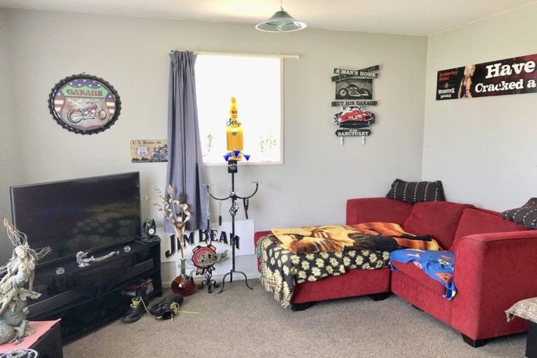 Photo of property in 34 Seadown Crescent, Amberley, 7410