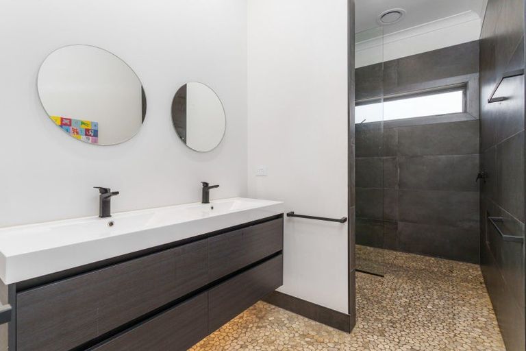 Photo of property in 25 Lacebark Drive, Linton, Palmerston North, 4472