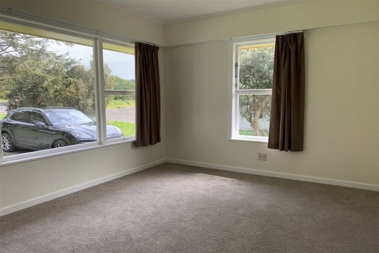 Photo of property in 263 Riverhead Road, Riverhead, Kumeu, 0892