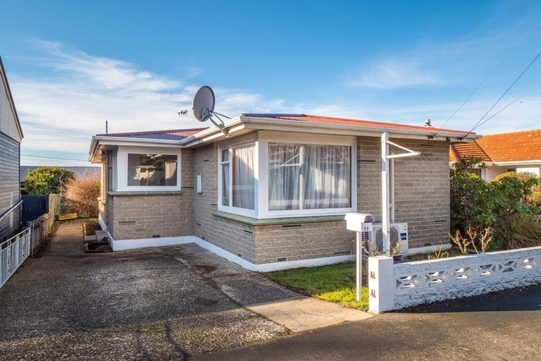 Photo of property in 11 Pencarrow Street, Caversham, Dunedin, 9012