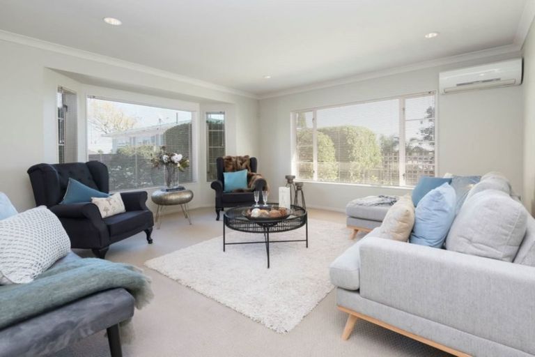 Photo of property in 13a Rodney Street, Howick, Auckland, 2014