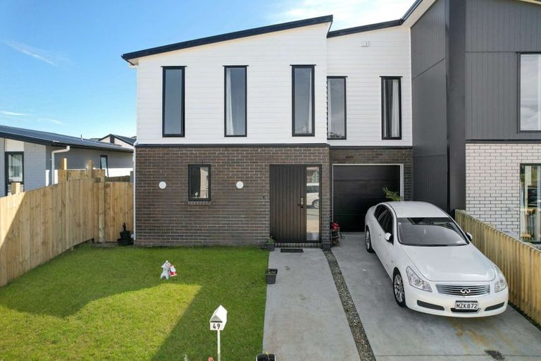 Photo of property in 49 Te Tiireke Drive, Glenview, Hamilton, 3206