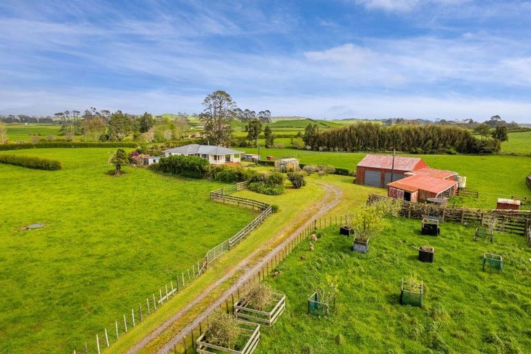 Photo of property in 221 Stanley Road, Te Popo, Stratford, 4394