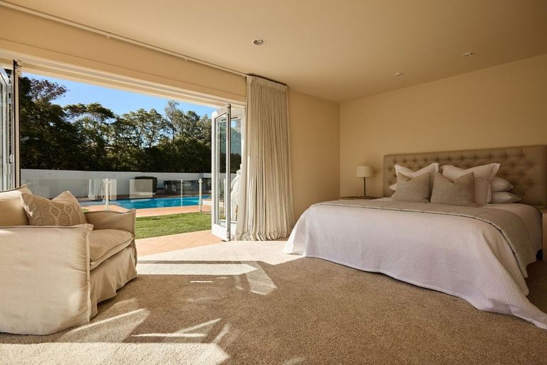 Photo of property in 168 Te Mata Peak Road, Havelock North, 4130